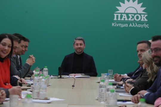 Ανδρουλάκης στην Πολιτική Γραμματεία: Έχουμε εθνικές εκλογές, όχι εσωκομματικές